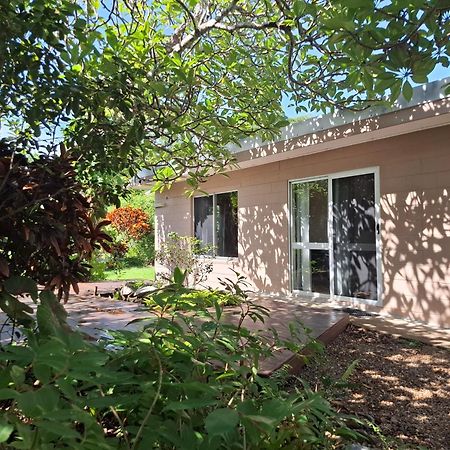 J & Ella'S Holiday House - 2 Bedroom, 2 Bathroom Home Cooktown Exterior photo